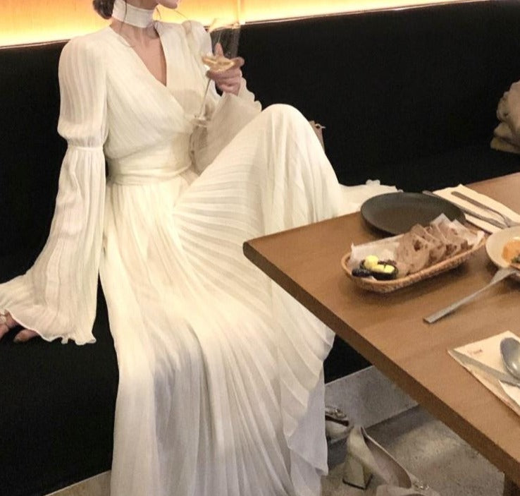 The Meaning Of Elegance Dress - 2 Colours (S-L)