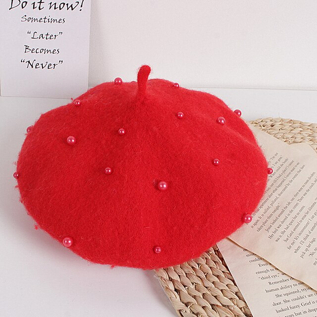 Anna In France Beret