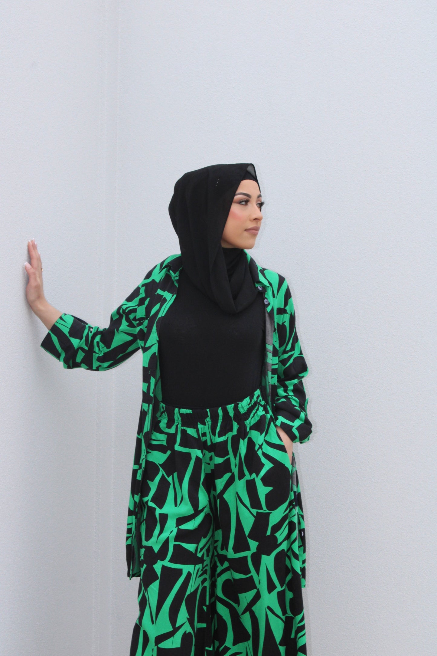 Element31 Collection Abstract Print Tunic & Pant Set