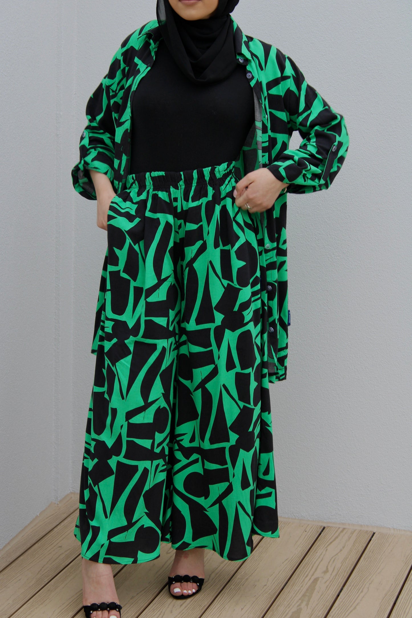 Element31 Collection Abstract Print Tunic & Pant Set